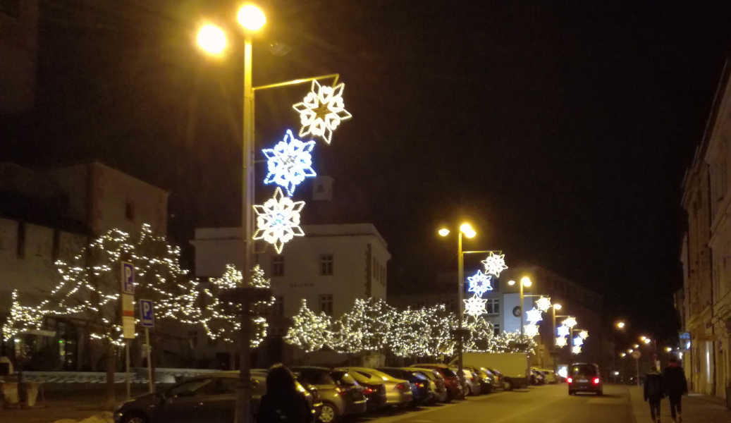 LED svetelná trubica, FLASH teplá biela, 100m, 3000 LED