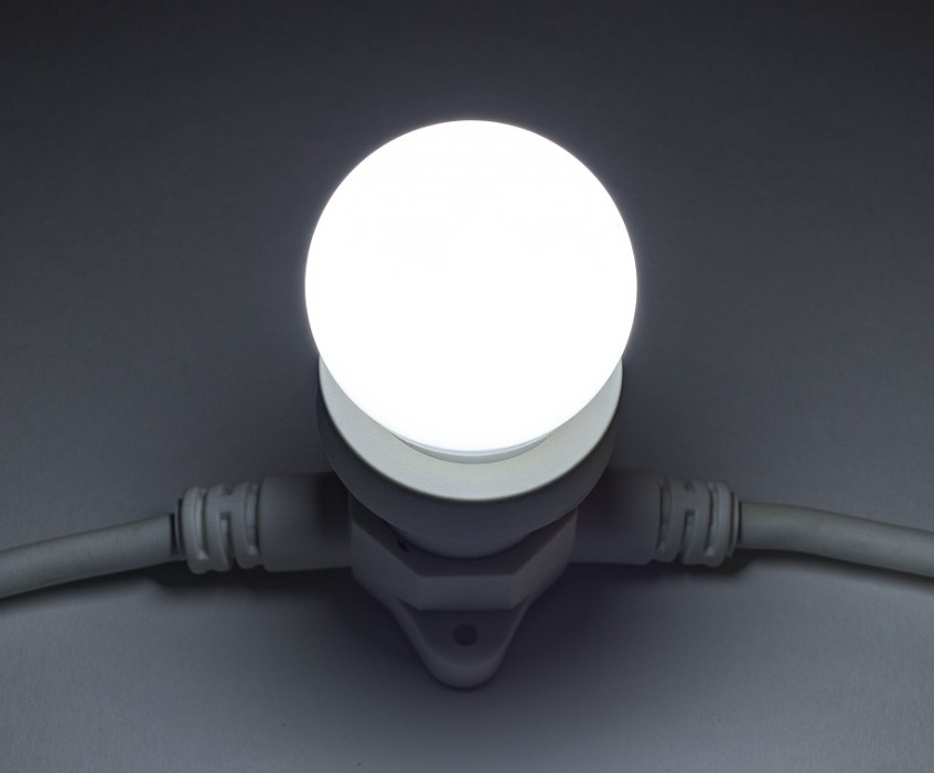 LED žiarovka, chladná biela, pätica E27, 12 led diód, girlanda
